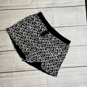 Jess Lea. Black and white leopard print sequin shorts. 3X